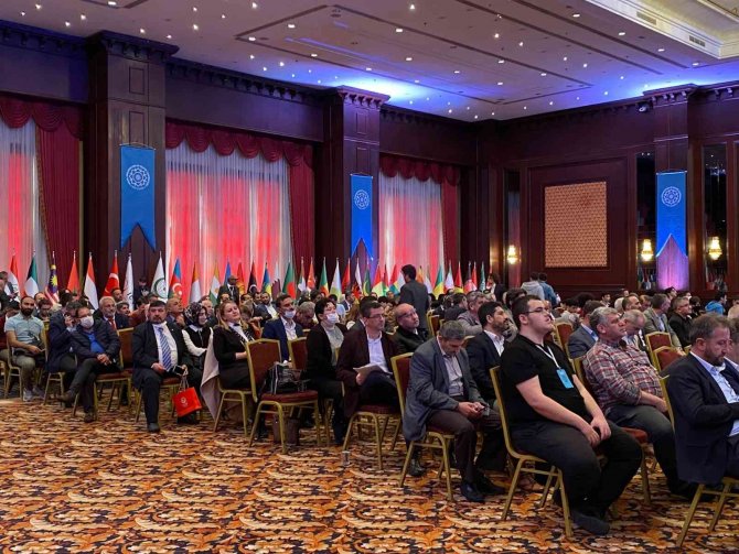 Ak Parti Genel Başkanvekili Kurtulmuş: "Göçmen Meselesini Çözeceğiz"