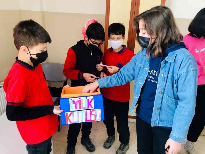 Altıntaş’ta “Bir Değer Öğren, Hayatına Uygula” İsimli Proje