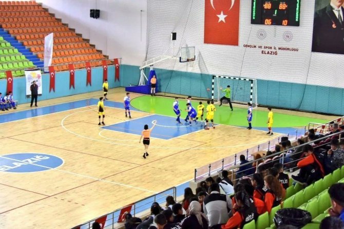 Analig Hentbol Grup Müsabakaları Elazığ’da