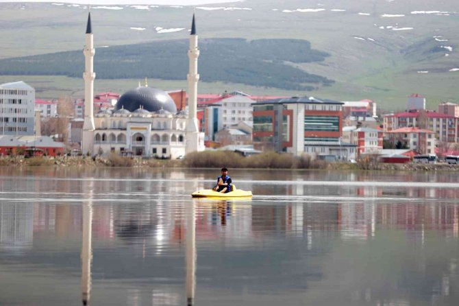 Taşan Kura Nehri’nde Kano Keyfi Havadan Görüntülendi