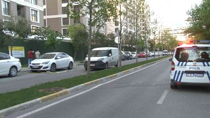 Beylikdüzü’nde Yol Verme Tartışması Kanlı Bitti: 1 Yaralı
