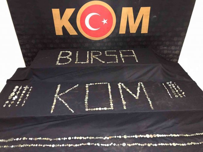 Bursa’da 710 Adet Bizans Dönemine Ait Sikke Ele Geçirildi