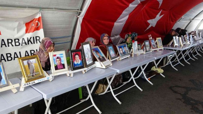Evlat Nöbeti 980’ıncı Gününde