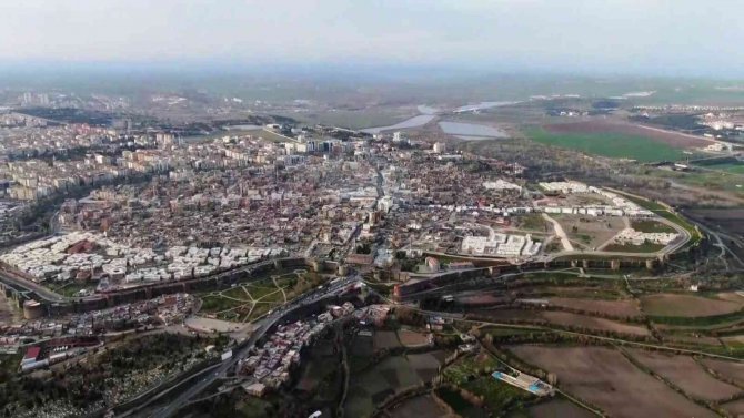 Diyarbakır Kalesi’nin Yapısı Ve Hz. Yunus Olayının İlişkisi Ortaya Çıkartıldı