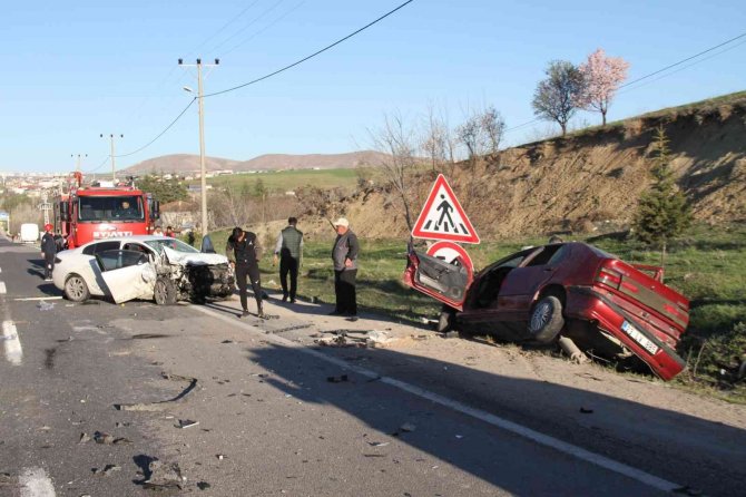Elazığ’da Son Bir Ayda 167 Trafik Kazasında 1 Kişi Öldü, 98 Kişi Yaralandı