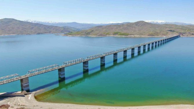 Türkiye’nin En Uzun Demir Yolu Köprüsü Elazığ’da