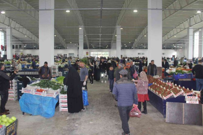 Pazarda Fiyatlar Düşüyor