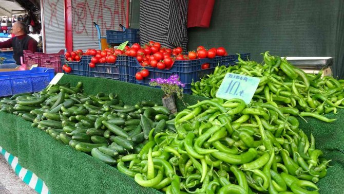Pazarın Ateşi Düştü