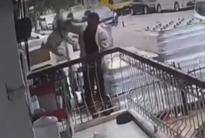 İ̇zmir’de Balkondan Çalınan Köpek Bulundu