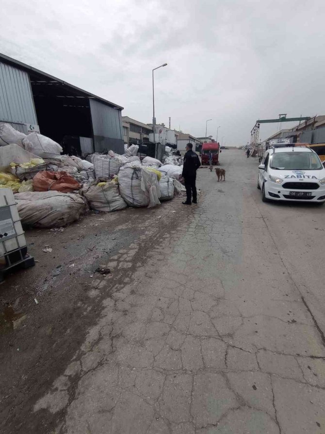 Kahramankazan Zabıtası Çevre Kirliliğine Geçit Vermiyor