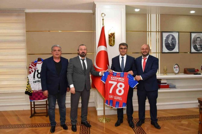 Karabük İ̇dman Yurdu Fk’dan Vali Gürel Ve Başkan Köse’ye Ziyaret