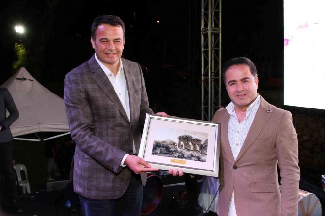 Kaş’ta ’Anneler Günü’ Etkinliği