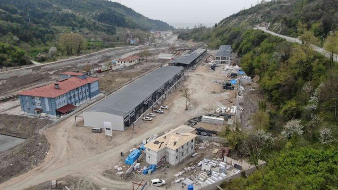 Selin Yıktığı Sanayi Sitelerinde Sona Gelindi: Sahiplerine Teslim Edilecek