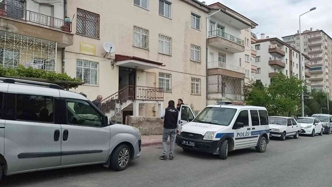 Kayseri’de Şüpheli Ölüm: 56 Yaşındaki Şahıs Evinde Ölü Bulundu