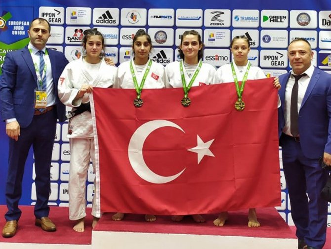 Konya Büyükşehir Belediyesporlu Judocudan Gururlandıran Başarı
