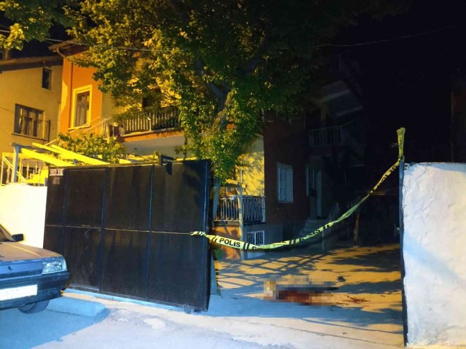 "Fatura" Kavgasında Kiracısını Öldürdü
