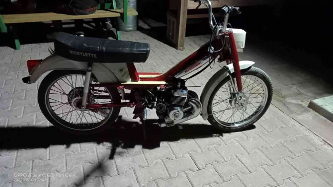 Konya’da 35 Saniyede Nostaljik Motosikleti Çalan Şüpheli Yakalandı