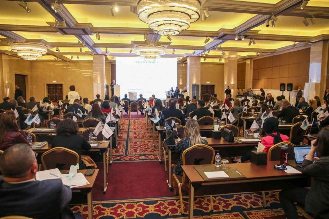 Eski Sağlık Bakanı Akdağ: "Önce Reel Bir Ödeme Sistemi Daha Sonra Buna Paralel Olarak Değer Bazlı Bir Ödeme Sistemine Geçmeliyiz”