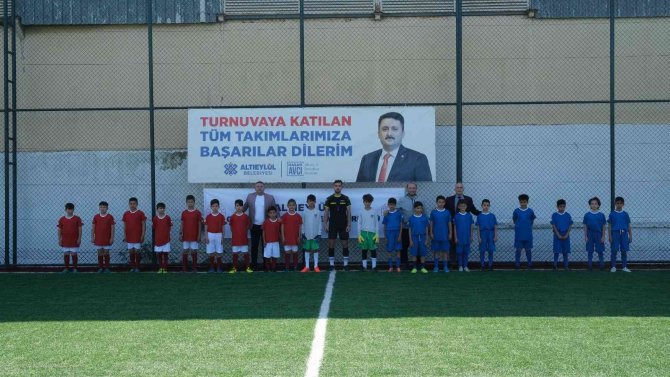 Minik Kramponlar Altıeylül’de Buluştu