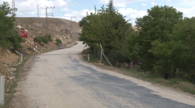 Husumetli Olduğu Genç Tarafından Bıçaklanan Kişi Hastanede Öldü