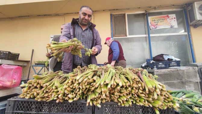 Şifa Deposu ‘Işkın’ Tezgahlardaki Yerini Aldı