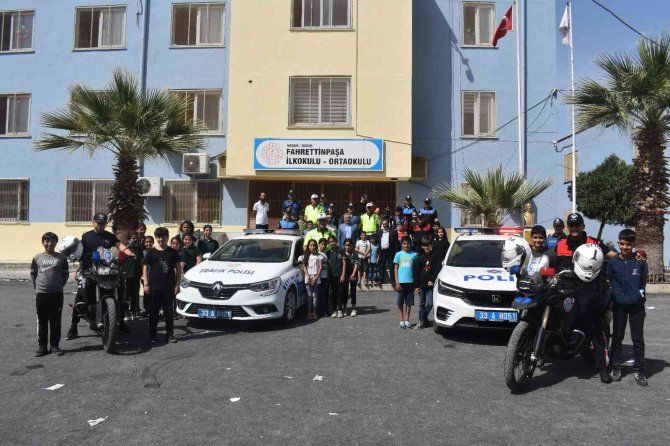 Emniyet Müdürü Fil: "Kapımızın Her Zaman Açık Olduğunu Asla Unutmayın"