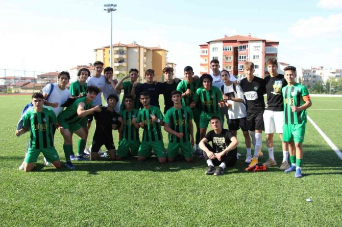 Genç Horozda Hedef Antalya’daki Grup Finalleri