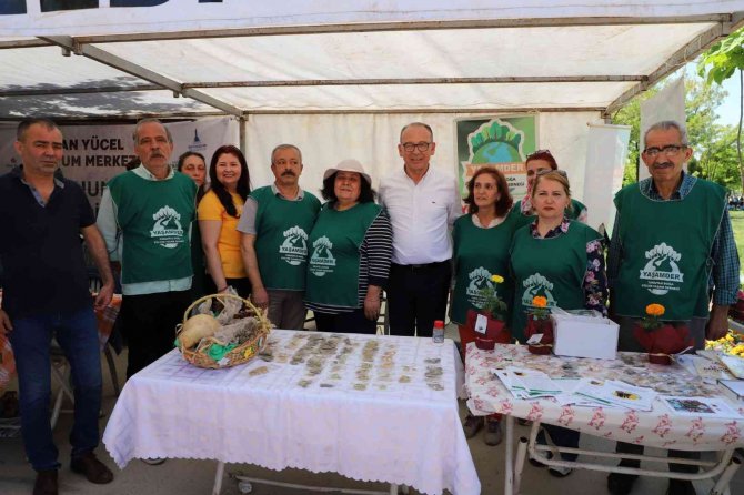 Turgutlu’da Yerel Tohum Takas Ve Bahar Şenliği Büyük İlgi Gördü