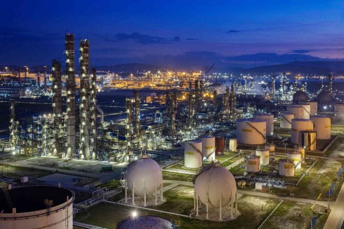 Petkim Global Etkilere Rağmen İlk Çeyreği Kârla Kapadı