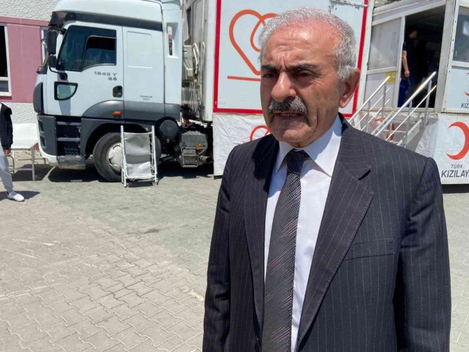 Liseli Öğrencilerden Kızılay’a 100 Ünite Kan Desteği