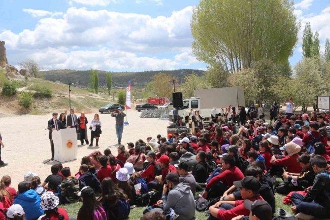 Frig Vadisi’nde “Anadolu Masalları Ve Geleneksel Oyun Şenliği” Düzenlendi