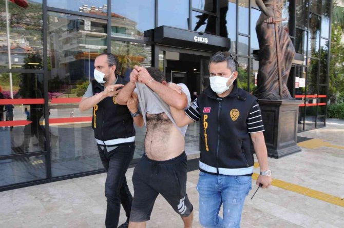 26 Yıl Hapis Cezası İle Aranan Şüpheli Alanya’da Yakalandı