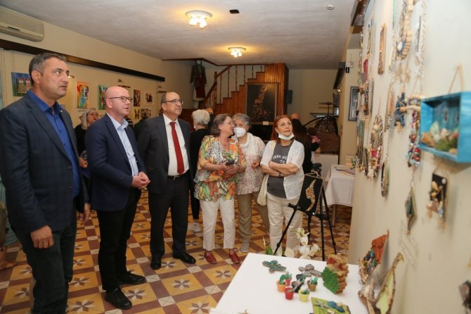 Yaşamdan Renkler Sergisi Açıldı