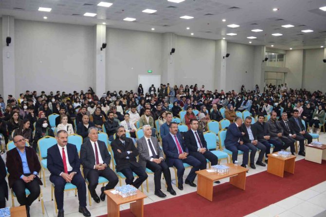 Tatvan’da ‘Biyoçeşitlilik Ve Koruma Yöntemleri’ Söyleşisi