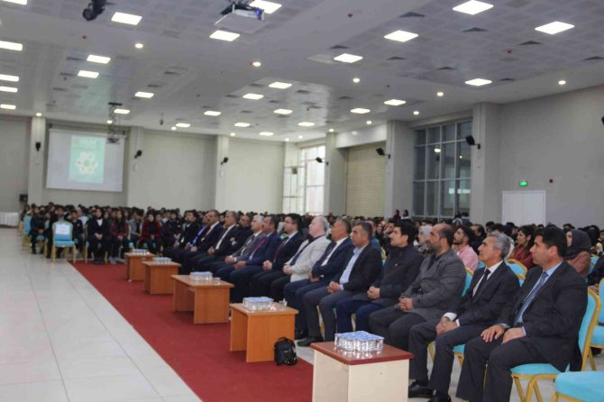 Tatvan’da ‘Biyoçeşitlilik Ve Koruma Yöntemleri’ Söyleşisi