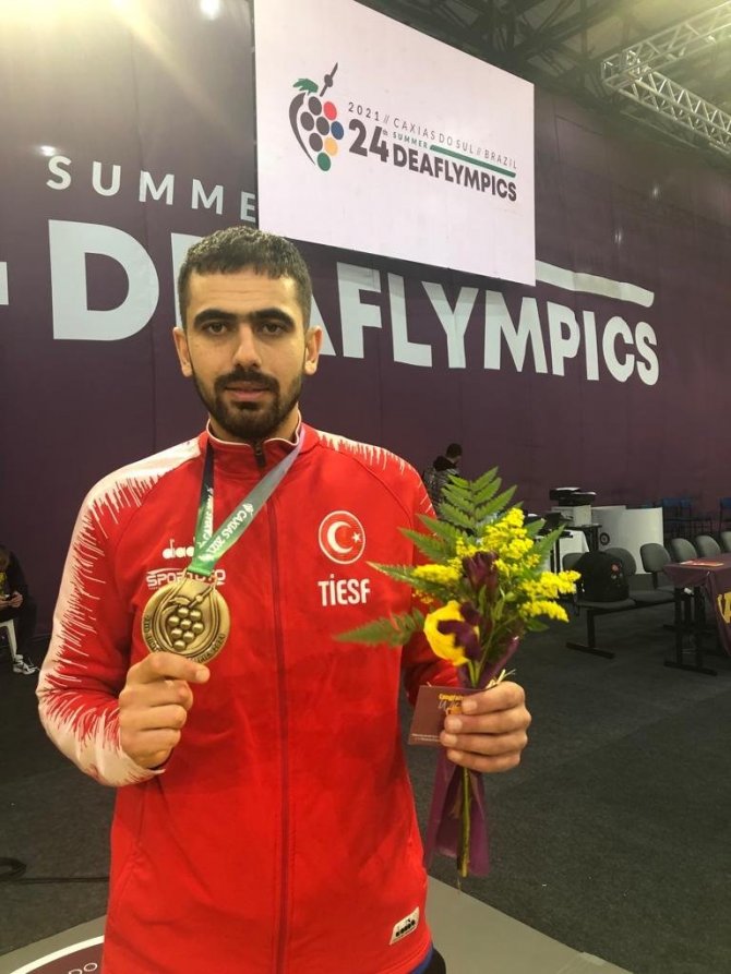 Deaflympics Yaz Olimpiyatlarında Kayserili Sporculardan Üç Madalya