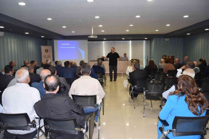 Büyükşehir’den, Muhtarlara ’Medya Okuryazarlığı’ Eğitimi