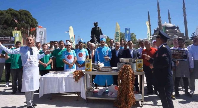 Festivalde Ücretsiz 1,5 Ton Tava Ciğer Dağıtılacak