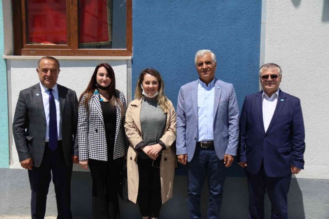 Datüb Genel Sekreteri Uçar Ukrayna’dan Eskişehir’e Getirilen Ahıska Türklerini Ziyaret Etti