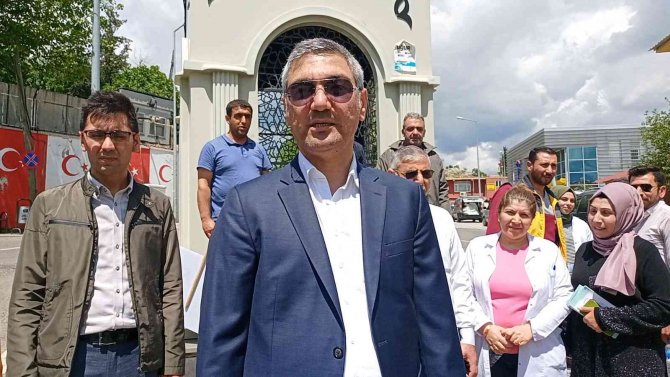 Dicle’de Sağlıkçılar, Toplum Sağlığı İçin Yürüdü