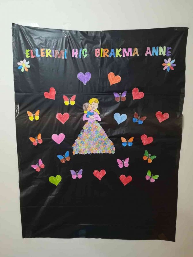 Bağlar Belediyesi Eğitim Merkezindeki Çocuklar Yeteneklerini Sergiledi