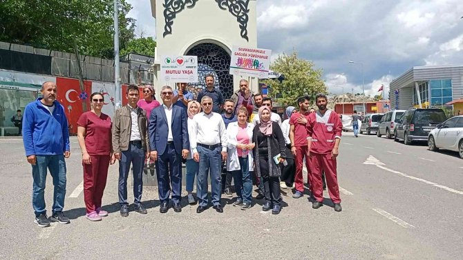 Dicle’de Sağlıkçılar, Toplum Sağlığı İçin Yürüdü