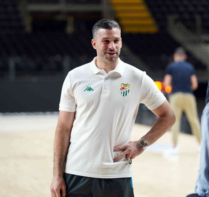 Bursaspor Basketbol Finale Kilitlendi