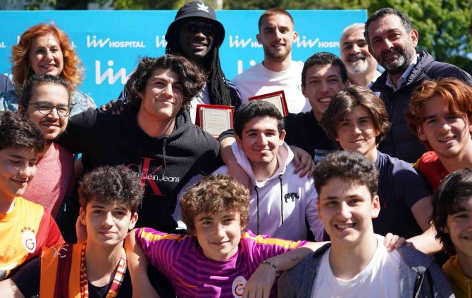 Gomis Ve Berkan, Obeziteye Dikkat Çekti