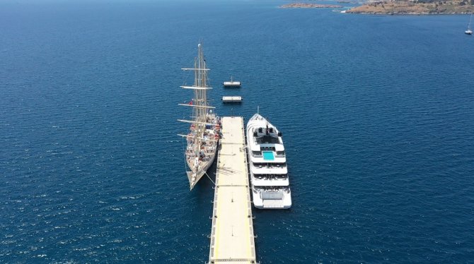 2 Gemiyle 202 Yolcu Geldi