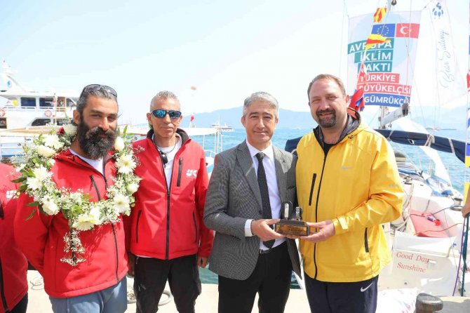 “Gelecek İçin Yelken Açıyoruz” Ekibinden Alkışlanacak Hareket