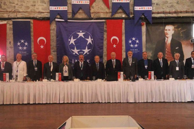 İ̇zvak Başkanı Erten: “Küme Düşmenin Kaldırılmasıyla Alakalı Tff’ye Müracaat Ettik”