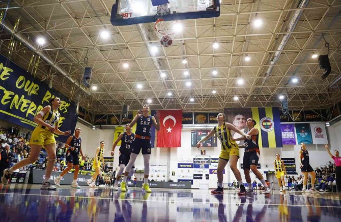 Kadınlar Basketbol Süper Ligi: Fenerbahçe Safiport: 90 - Çbk Mersin Yenişehir Belediyesi: 55