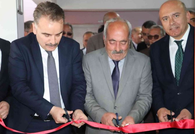 Göbelezoğlu Ortaokulunda Kütüphane Açılışı Gerçekleştirildi