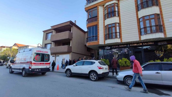 Haber Alınamayan Eski Kulüp Başkanı Evinde Ölü Bulundu